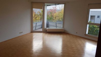 Interessant geschnittene 3ZKBB im 1.OG in gepflegter Wohnanlage