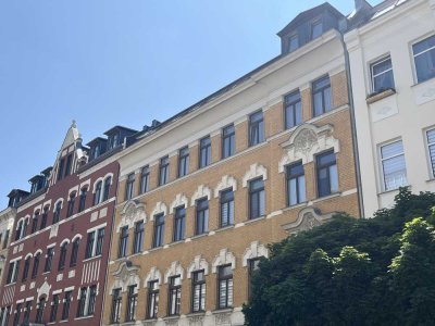 Lichtdurchflutete Dachgeschosswohnung mit Loggia in Gohlis