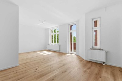 Einzugsbereit & Modern: Stilvolles Familienglück mit Loggia & Aufzug