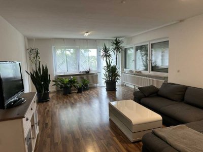 3-Zimmer-Wohnung mit Terrasse und EBK in Öhringen-Süd