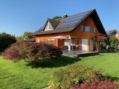 TOP-Einfamilienhaus mit Pool und Doppelgarage in Heudorf bei Riedlingen