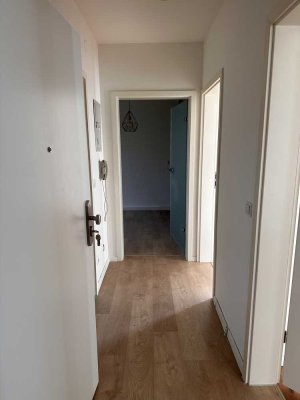 Tolle, renovierte 2 Zimmer-Wohnung mit Loftfeeling in einem historischen Haus im Rodgebiet