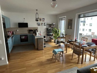 Moderne 3-Zimmer-Wohnung mit Balkon – Vollmöbliert - Einziehen und wohlfühlen!