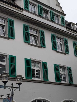Wohn- und Geschäftshaus mitten im Herzen von Solingen-Wald