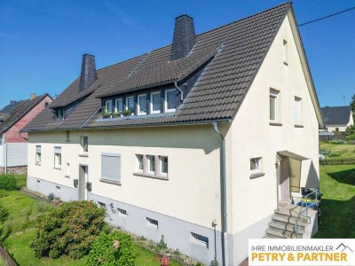 INVESTITIONSCHANCE MIT WEITBLICK – ZWEI GEPFLEGTE MEHRFAMILIENHÄUSER IN RUHIGER WOHNLAGE