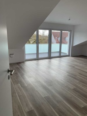 Dachgeschosswohnung mit Balkon, Energieeffizienzklasse A+