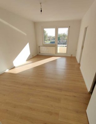 Leerstand ab 01.07./ Kapitalanlage o. Eigennutzung/ 3-Raumwohnung mit EBK