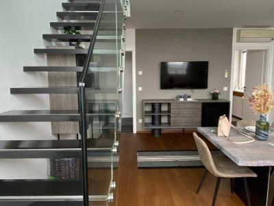 Exklusiv ausgestattete 3 Zimmer Architekten Maisonette Dachgeschoßwohnung