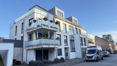 Hochwertige und  neuwertige Wohnung mit Aufzug inkl. Tiefgaragenstellplatz