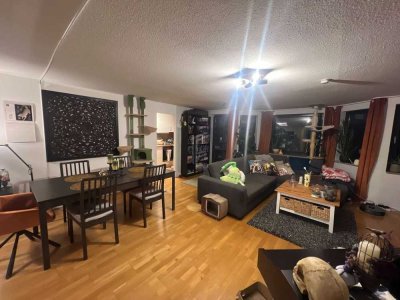 Elegante Maisonette-Whg. mit Balkon und zusätzlicher Nutzfläche + TG in Düsseldorf