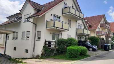 2 Zimmer-Wohnung in Dußlingen 
Die Kaltmiete beträgt 570€+30€ Stellplatz (Gesamt 600€ )