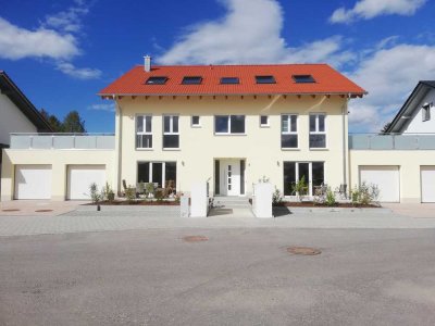 Moderne 2-Zimmer-Dachterrassenwohnung in Osterhofen