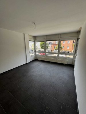 Moderne 4-ZKB mit Doppelküche & barrierefrei – für WG, Mitarbeiterunterkunft oder Gewerbe