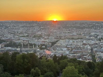 Einfamilienhaus - mit Traumblick & Aufzug, Doppelgarage in Bestlage Stuttgart-Bopser