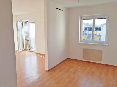 Geförderte 4-Zimmerwohnung mit Balkon inkl. KFZ-Stellplatz