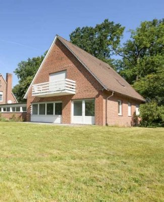 Sonnige 2 Zimmer Wohnung mit Balkon in Scharnebeck an Denkmal