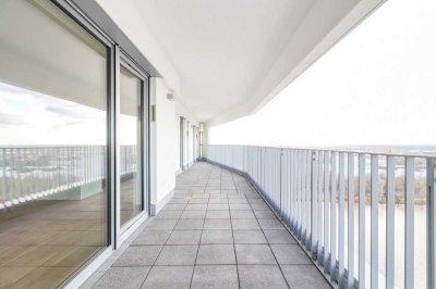 Exklusive Penthouse-Oase mit sonnigem Balkon und moderner Einbauküche