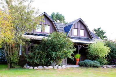 Gemütliches Familiennest mit viel Platz im Grünen