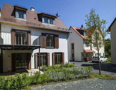 Stilvolles, neuwertiges Einfamilienhaus in schönem Dorfensemble