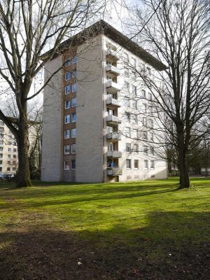 Komplett renovierte 2-Zimmer-Wohnung mit Balkon – Modernes Wohnen in bester Lage