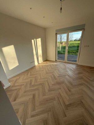 Erstbezug: Günstige 5-Zimmer-Reihenendhaus mit gehobener Innenausstattung in Retzin Ramin