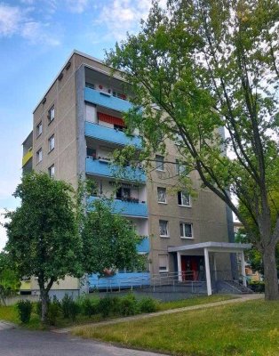 Große 1-Raumwohnung mit Dusche, Balkon und Aufzug