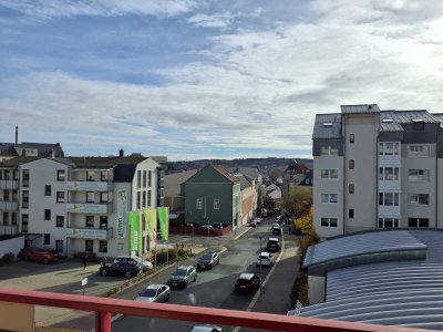 Zentrale 2 -Raum Wohnung in ruhiger und gepflegter Hausgemeinschaft