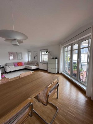 Helle Penthouse Wohnung Peterswerder