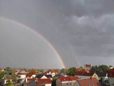 Exklusive 4-Zimmer Dachgeschosswohnung mit Balkon in Großröhrsdorf