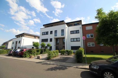 DOMINI bietet: TOP gepflegtes und barrierefreies Wohnen im Neubau mit Aufzug und Terasse!