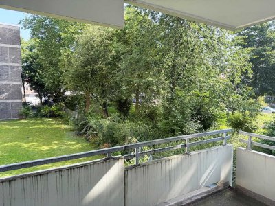 Top-geschnittene 2-Zimmer Wohnung  mit zwei Balkonen und PKW - Stellplatz in Porz - Wahn