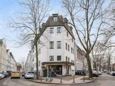 Stilvolles Altbau-Juwel: Modernisierte, sofort bezugsfreie Wohnung in Toplage des Kreuzviertels