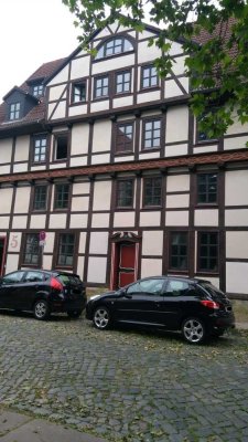 Charmante ca. 60 m² große 2,5-Zimmer-DG-Maisonette-Wohnung an Nichtraucher zu vermieten