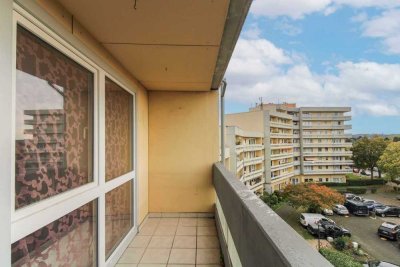 Provisionsfrei und attraktiv vermietet! - 3 ZKB und Garage in Bergisch Gladbach-Gronau