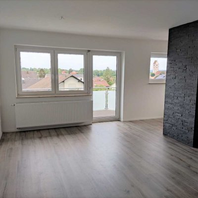 Helle, ruhige 3-Zimmer Wohnung mit EBK, Balkon, Wallbox *Bergfelden*
