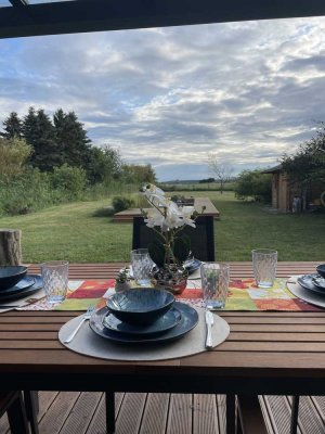 Landhaus in ruhiger Lage mit Einbauküche, Kamin & Sauna und großem Garten mit Blick auf die Peene