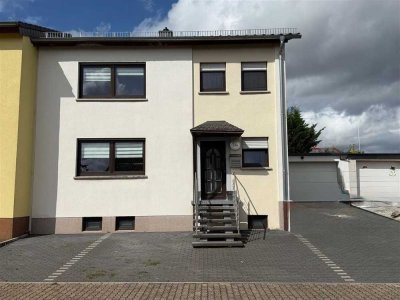 Gemütliches Familienhaus mit Garage /Garten und Stellpatz in 66280 Sulzbach /Hühnerfeld zu verkaufen