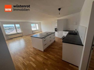Schöne und große 3 Zimmer City Wohnung mit herrlichem Blick!
