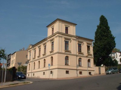 Neu entstandene  Luxus-Wohnung ,  Schloßgebiet