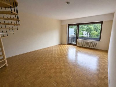 3-Zimmer-Wohnung mit Balkon in München-Hadern