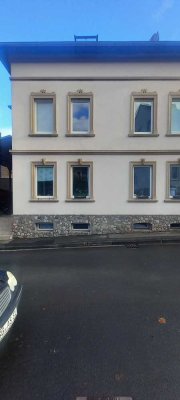 sanierte 3 Zimmerwohnung mit Gartenterrasse ,moderner EBK