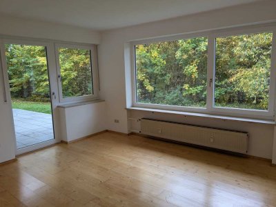 Helle 2-Zimmer Wohnung mit Terrasse in Beratzhausen