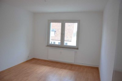 Attraktive und vollständig renovierte 3-Raum-Wohnung in Frankenthal