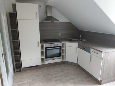 Sonnige 3-Zimmer-Dachgeschosswohnung mit EBK in Passau