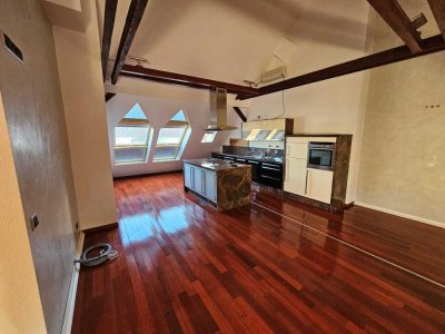 Frei nach Absprache! Größzügige 2,5-Zimmer im hippen Lindenau!!! Wohnküche! Einbauküche!