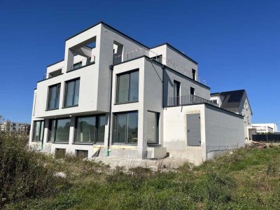Erstbezug - exklusive Doppelhaushälfte im Neubaugebiet Hildrizhausen