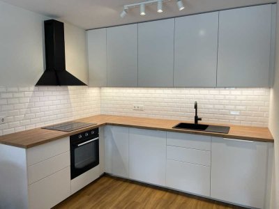 Exklusive, neuwertige 2-Raum-Erdgeschosswohnung mit gehobener Innenausstattung mit EBK in Teningen