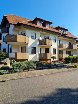 ~~HELLE UND GEPFLEGTE 3 ZIMMER WOHNUNG IN RUHIGEM WOHNGEBIET~~