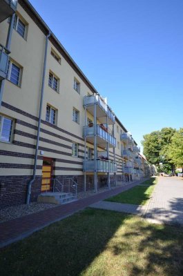Schöne 2-Zimmer-Wohnung mit Balkon  gesucht?