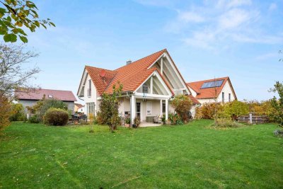 Stilvolles Architektenhaus mit Garten, Weitblick und idyllischer Lage